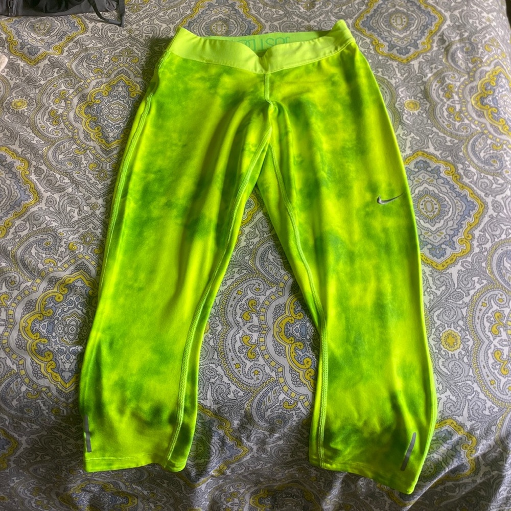 Nike chartreuse yellow capri dri-fit